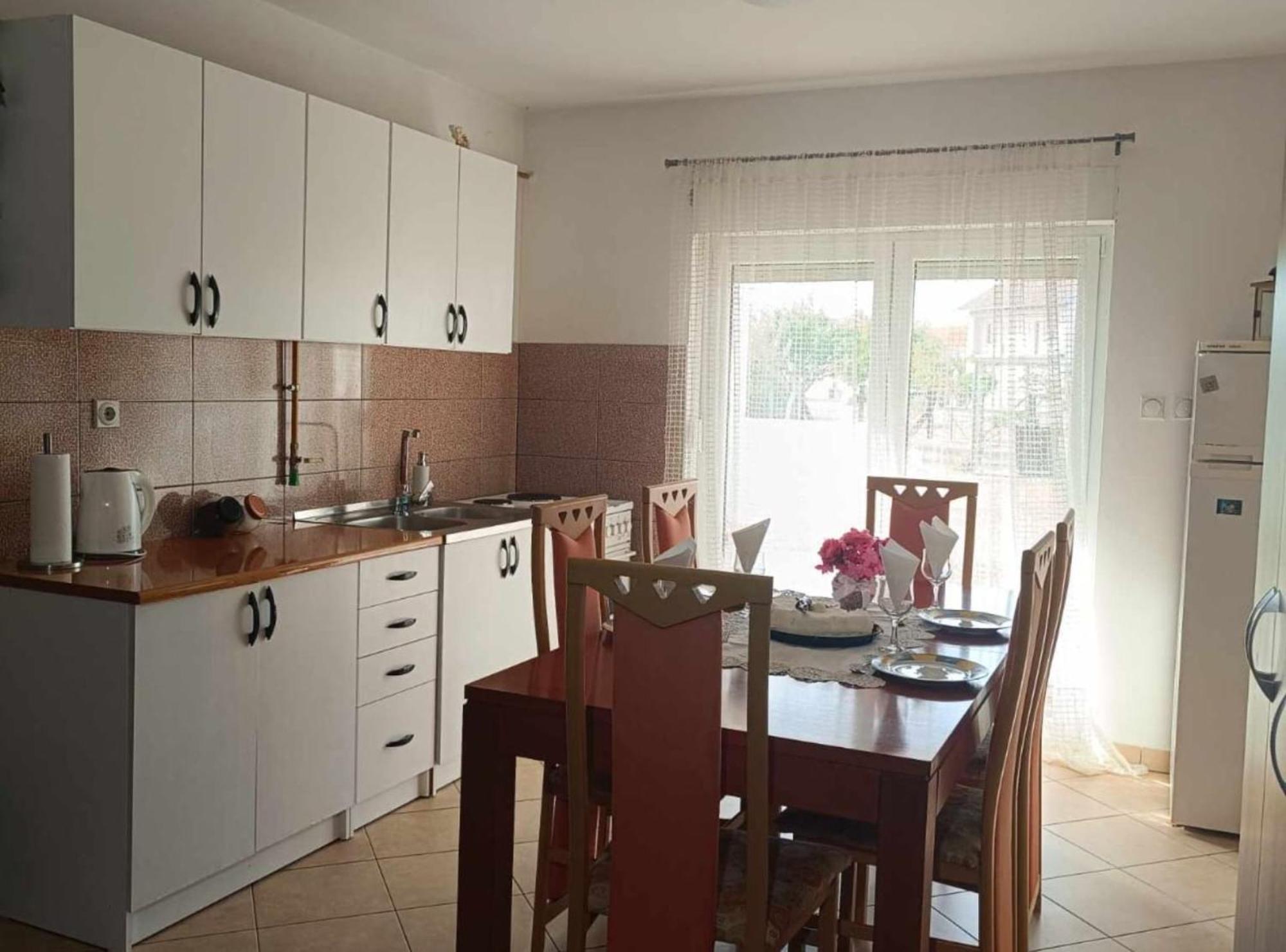 Apartmani Tea I Toni Gradiste Esterno foto