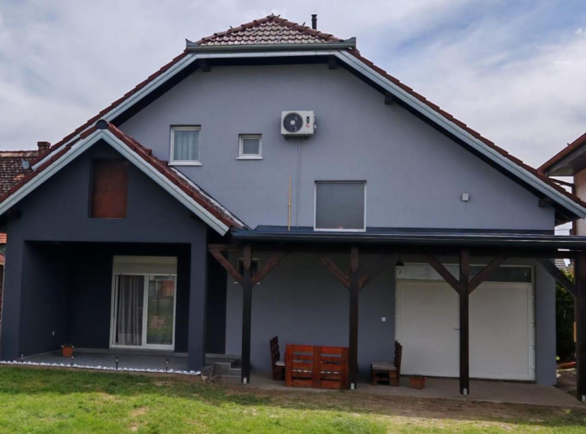 Apartmani Tea I Toni Gradiste Esterno foto